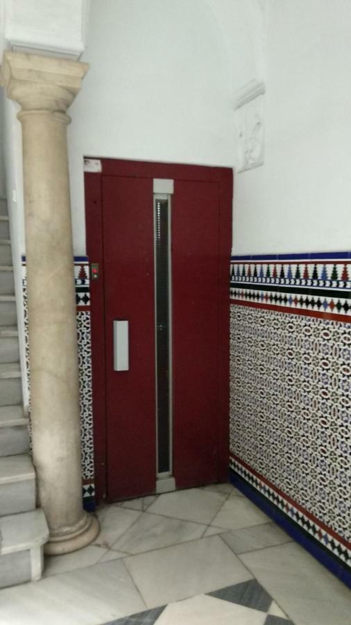 Apartamento Buenos Aires Кадис Екстериор снимка